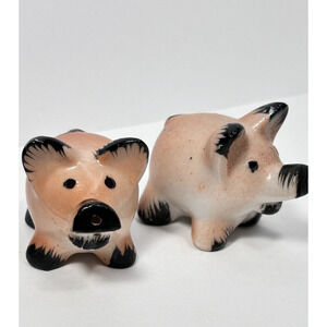 Adorable 1940s Occupied Japan Mini Pig Pigs Salt Pepper Shakers 1.5" tall